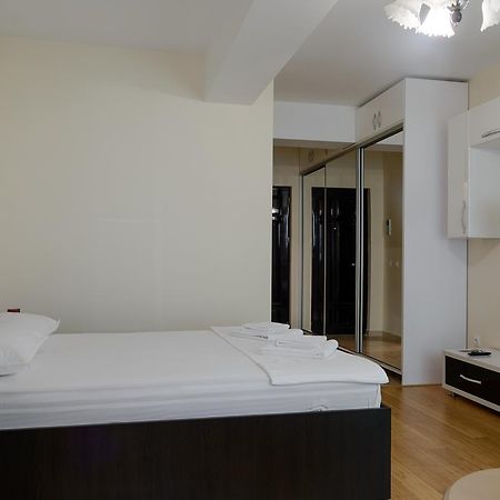Cozy Apartments - Copou Ясси Екстер'єр фото